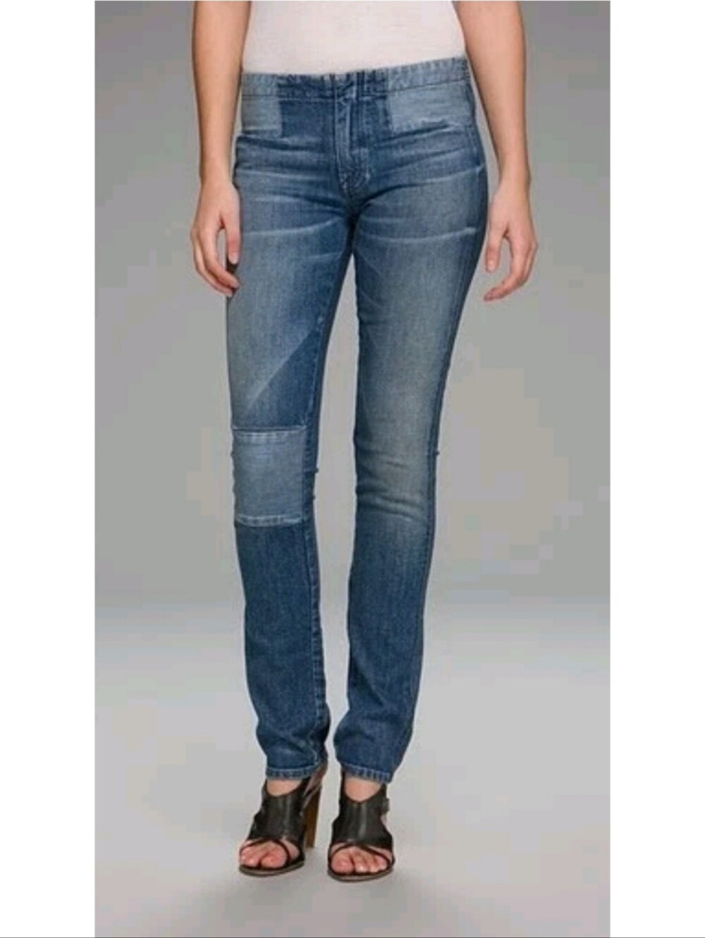 Vince. Patch Skinny Jean Size 25 Blue 90s Vintage Quiet Luxury Clean Girl Style